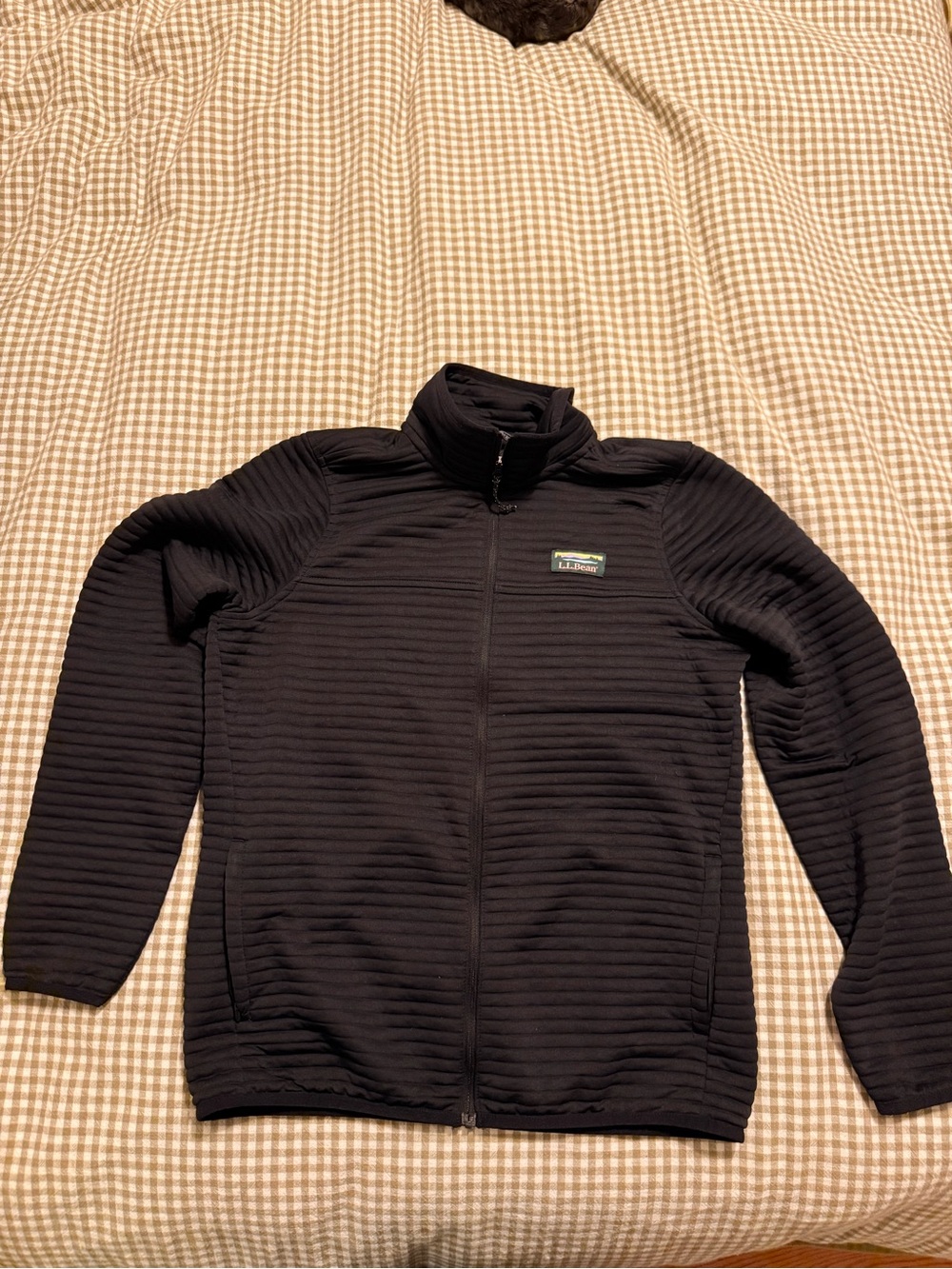 Lightweight Black Quilted Zip-Up Jacket